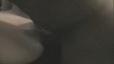 Gizli kamera türbanlı amatör porno soyunma odasında seksi yakalar